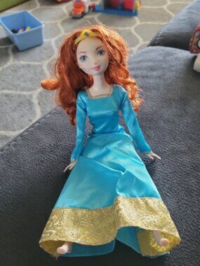 Disneys Brave Merida barbie doll